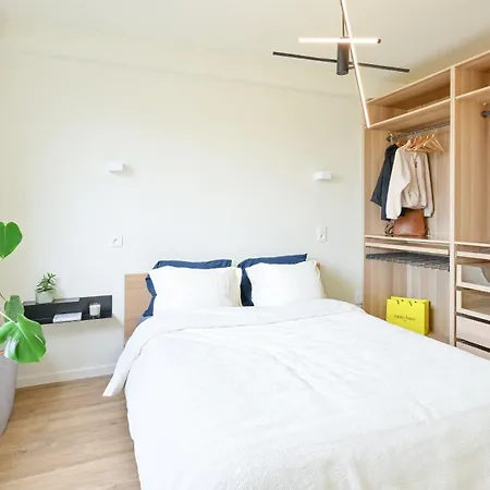 Duplex 2 Et Terrasse - Famille Appartement *